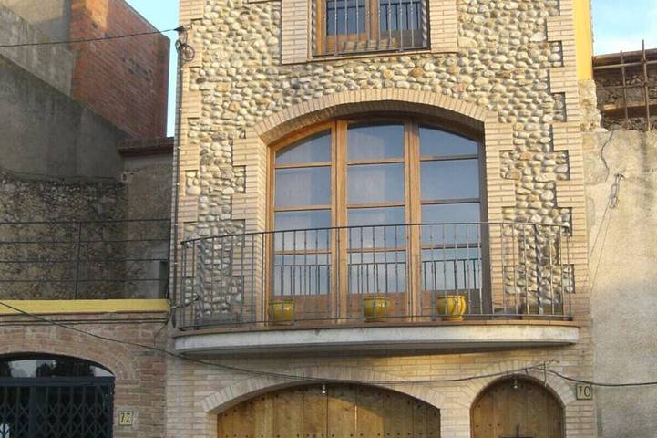 Ferienhaus für 6 Personen, mit Balkon und Garten