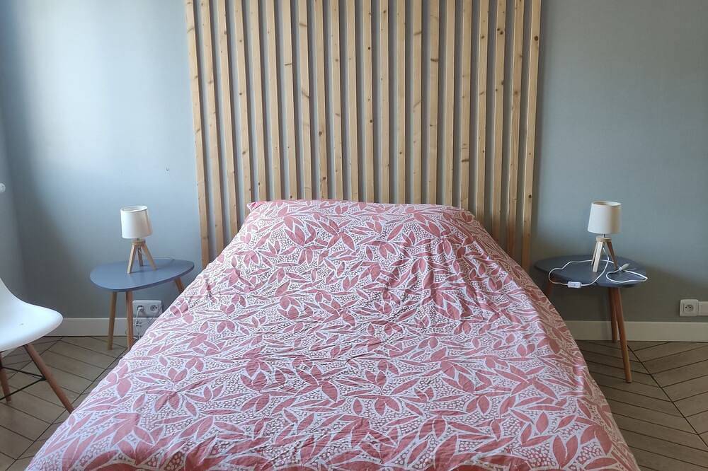 Entire apartment, Apartment with garden in Poitiers, Vienne