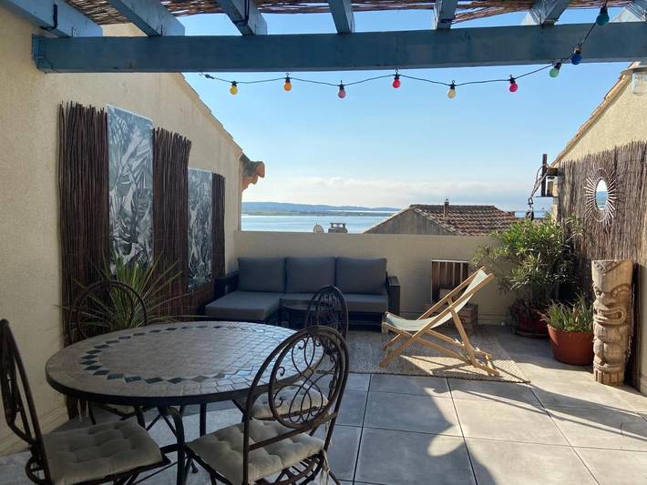 Holiday apartment for 4 people, with Terrace and Lake view as well as View in Bages (Aude)