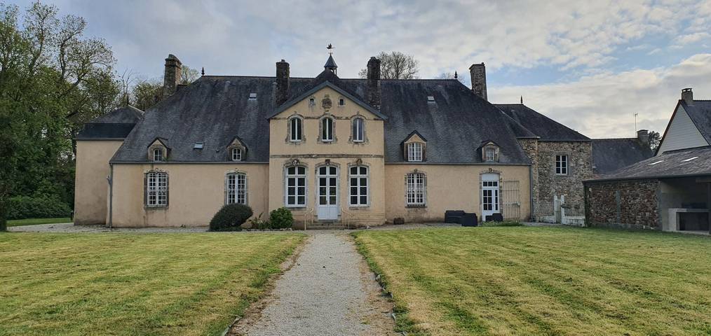 Chambre d’hôte pour 4 personnes, avec jardin à Sideville