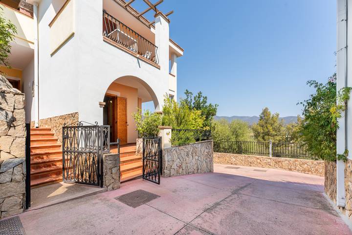 Ferienhaus für 4 Personen, mit Garten und Balkon in Villasimius - 2