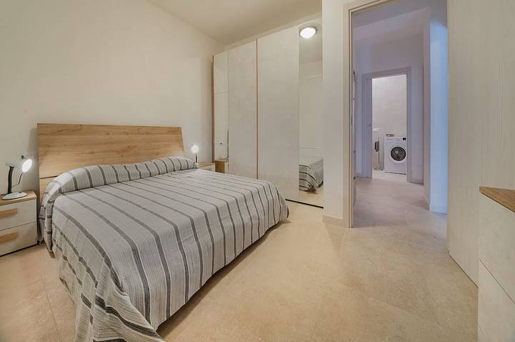 Ganze Wohnung, Apartment located in the historic center of Garda in Garda, Gardasee-Berge