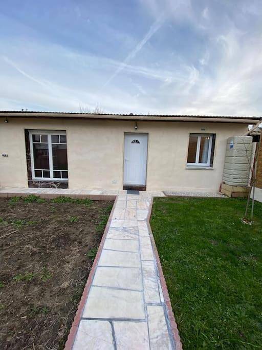 Apartamento de vacaciones para 4 personas, con jardín y vistas - 1