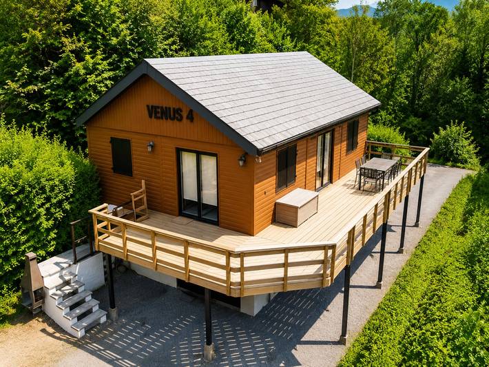 Vakantiehuis voor 8 personen, with Balkon and Terras as well as Sauna in de Belgische Ardennen