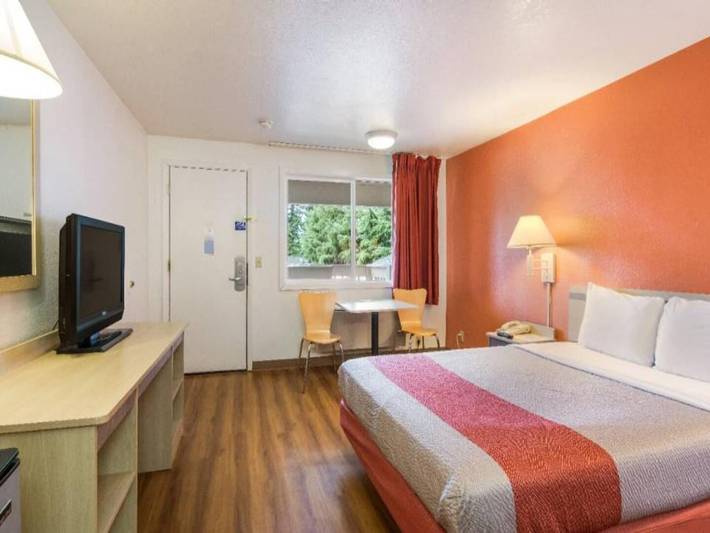 Apartamento entero, 1 cama tamaño queen | No fumadores in Vancouver (Washington), Washington