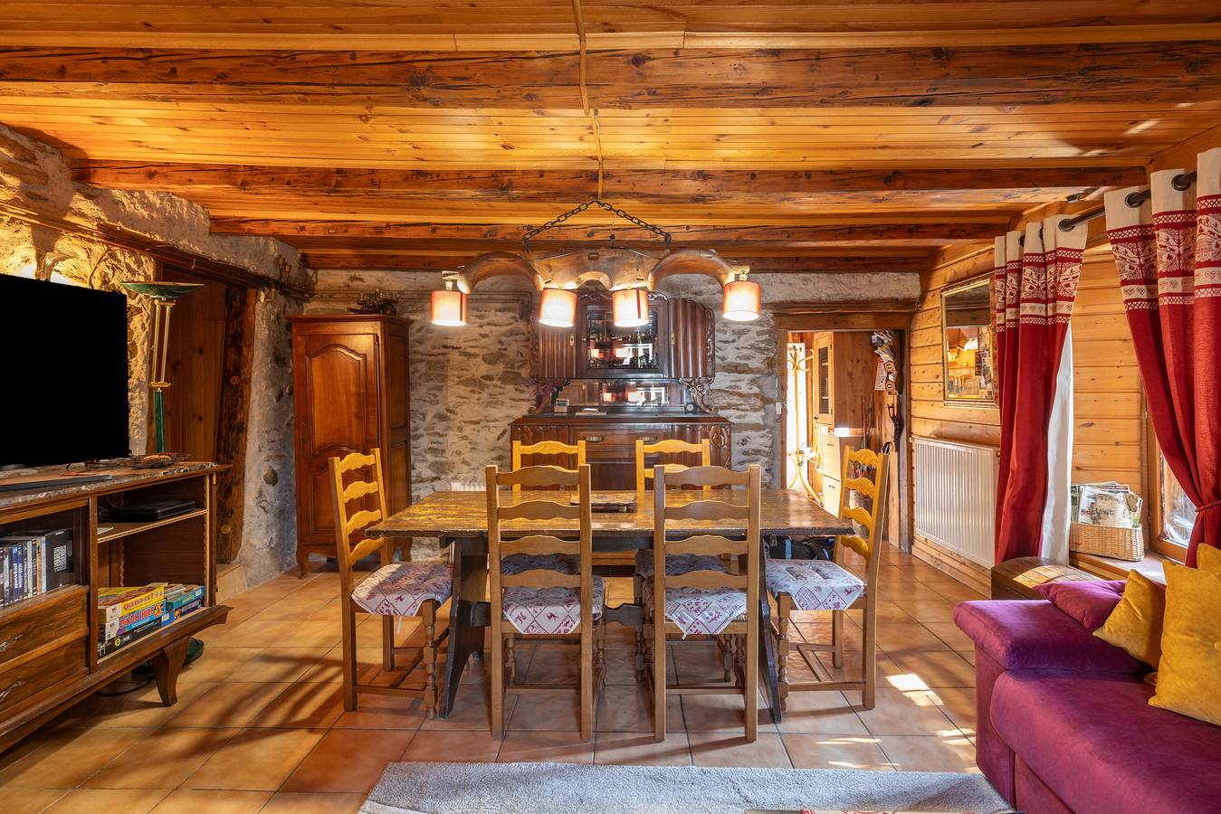 Maison de vacances "Chalet d'Alpage Authentique" avec Wi-Fi in Queige, Région d'Albertville