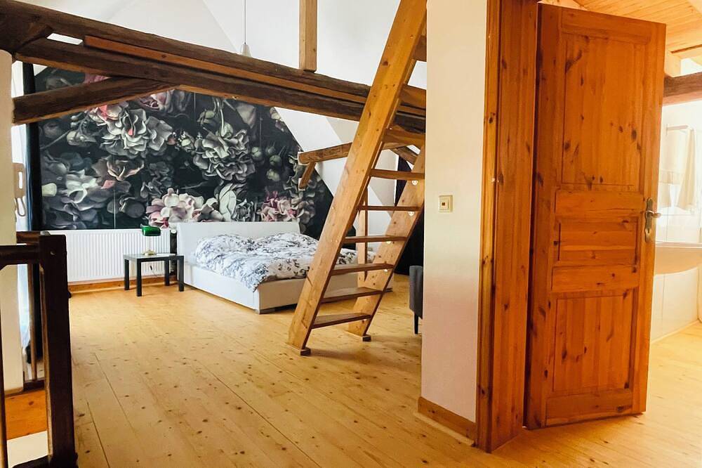 Ehemaliges Wein-Château in Winningen, Osteifel