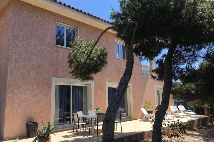 Villa pour 6 personnes, avec balcon et jardin, animaux acceptés à Martigues