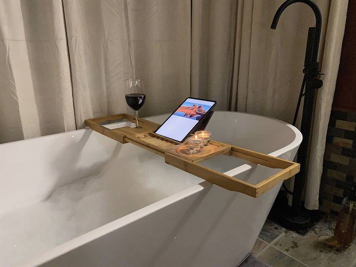 Vacation house for 9 people, with hot tub and yard in Sedona