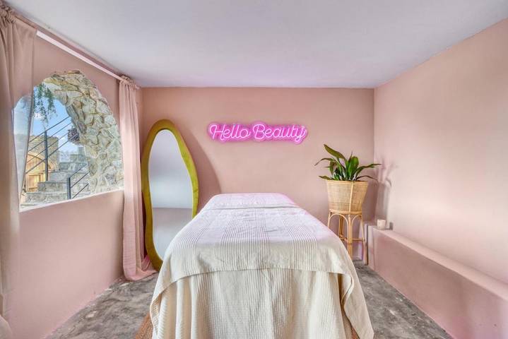 Location de vacances pour 16 personnes, avec vue ainsi que piscine et jardin, animaux acceptés à Manises - 4