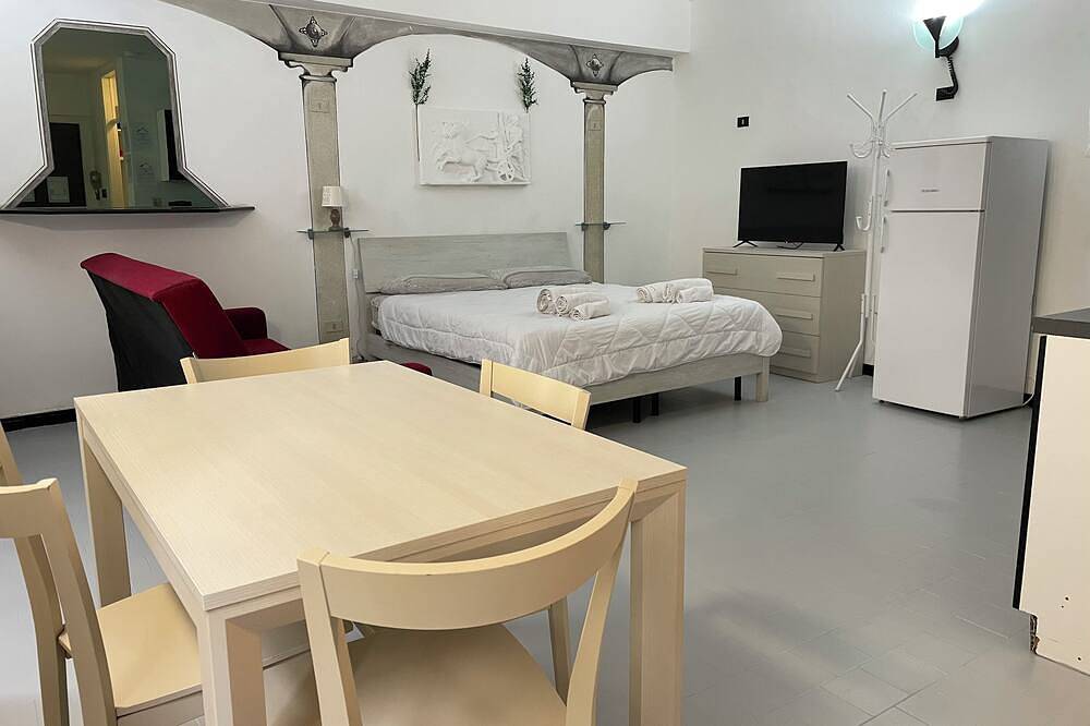 Appartamento intero, Nel Pieno Centro Storico [Tutto a Due Passi] in Casale Monferrato (Villaggio), Casale Monferrato