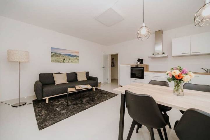 Ferienwohnung für 3 Personen, mit Terrasse in Bötzingen am Kaiserstuhl
