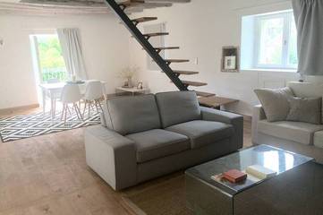 Gîte pour 6 personnes, avec balcon et jardin à Montvalent