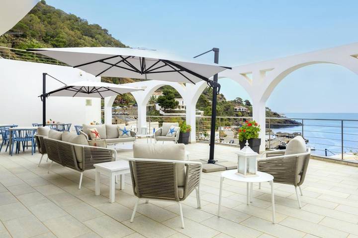 Appart’hôtel pour 2 personnes, avec Terrasse à Ustica