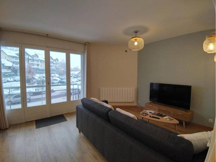 Location de vacances pour 6 personnes, avec Balcon à Cruseilles