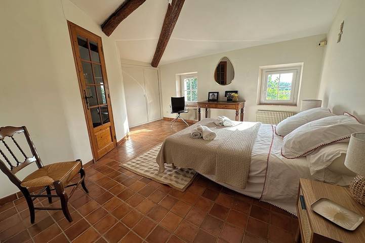 Maison de Famille Entre Pinède et Vignes à 15mn de la Plage in Le Castellet, Mittelmeerküste (Frankreich)