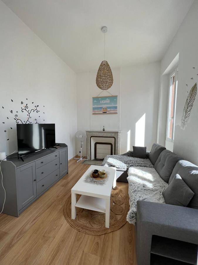 Location de vacances pour 7 personnes, avec jardin à Cussac-Fort-Médoc - 2