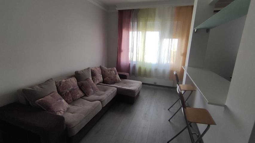 Apartamento de vacaciones para 3 personas, con vistas y balcón - 1