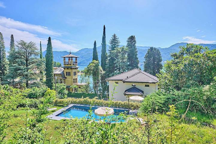 Villa per 9 persone, con giardino in Lierna