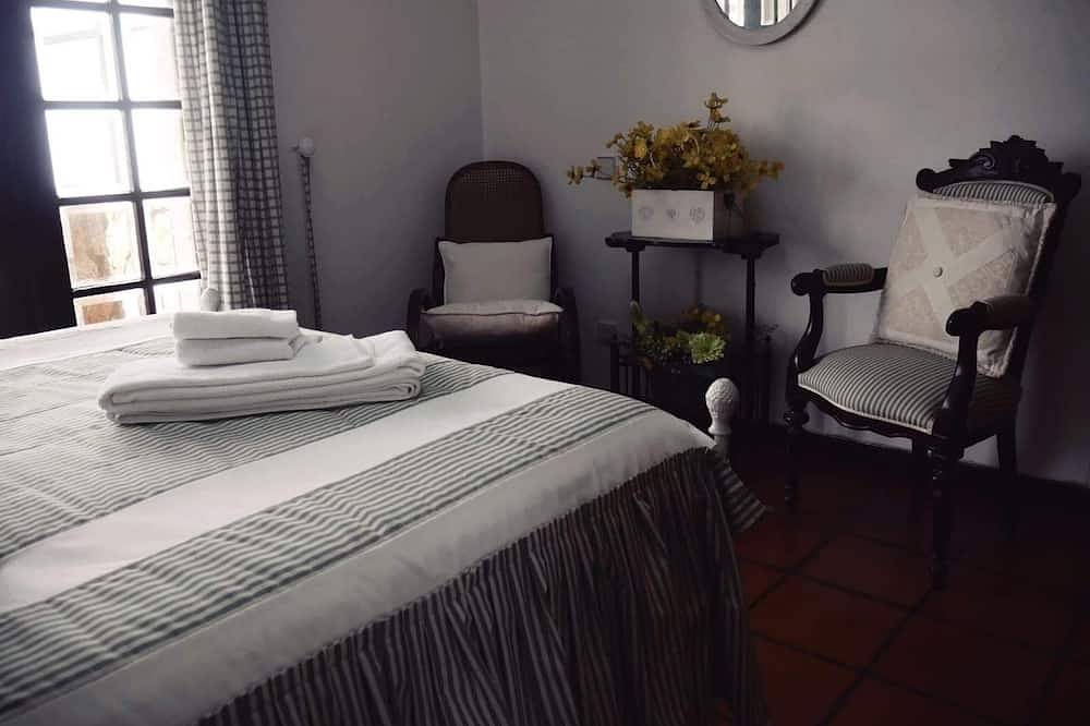 Casa junto al mar y piscina cubierta Casa junto al mar y piscina cubierta in Arcozelo, Distrito de Porto