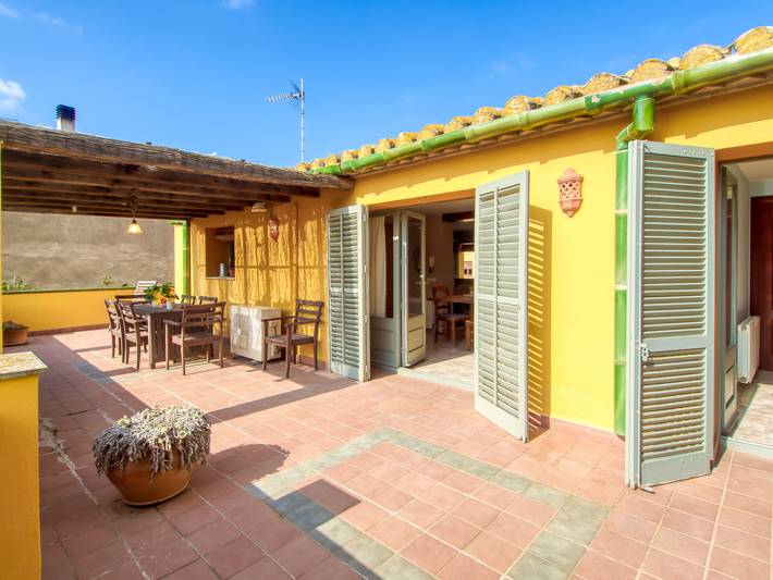 Casa rural para 10 personas, con Terraza y Jardín en Garriguella