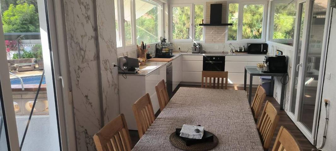 Casa rural para 15 personas, con jacuzzi además de jardín y piscina en Vinaroz - 4