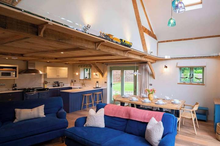 Ferienhaus für 9 Personen, mit Garten und Balkon - 1
