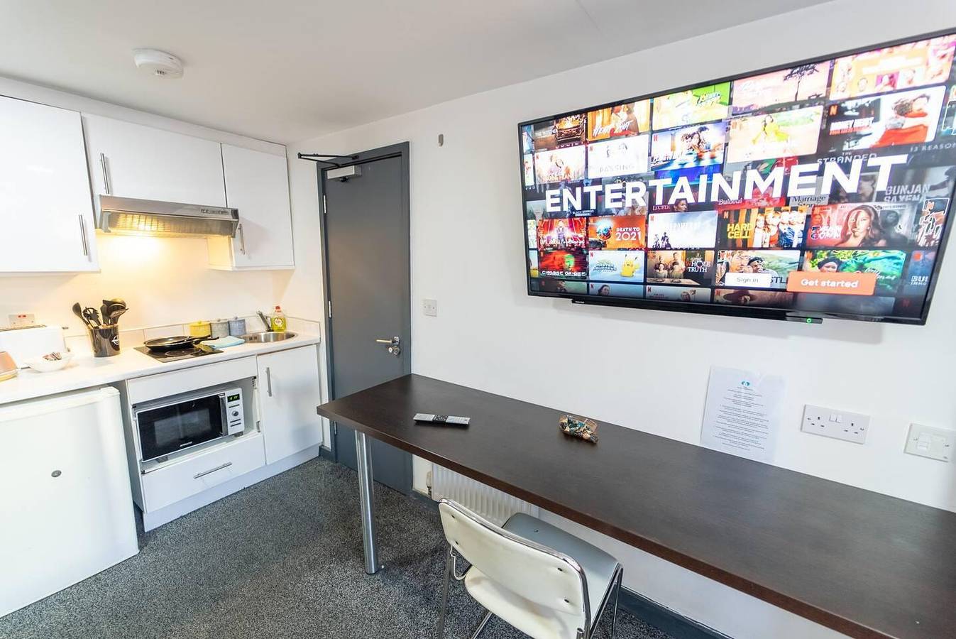 Entire studio, Homely Studio next to City Centre in Birmingham, Birmingham Area