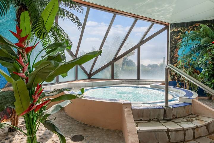 Bungalow für 8 Personen, mit Pool und Sauna sowie Terrasse und Whirlpool, kinderfreundlich in der Normandie - 3