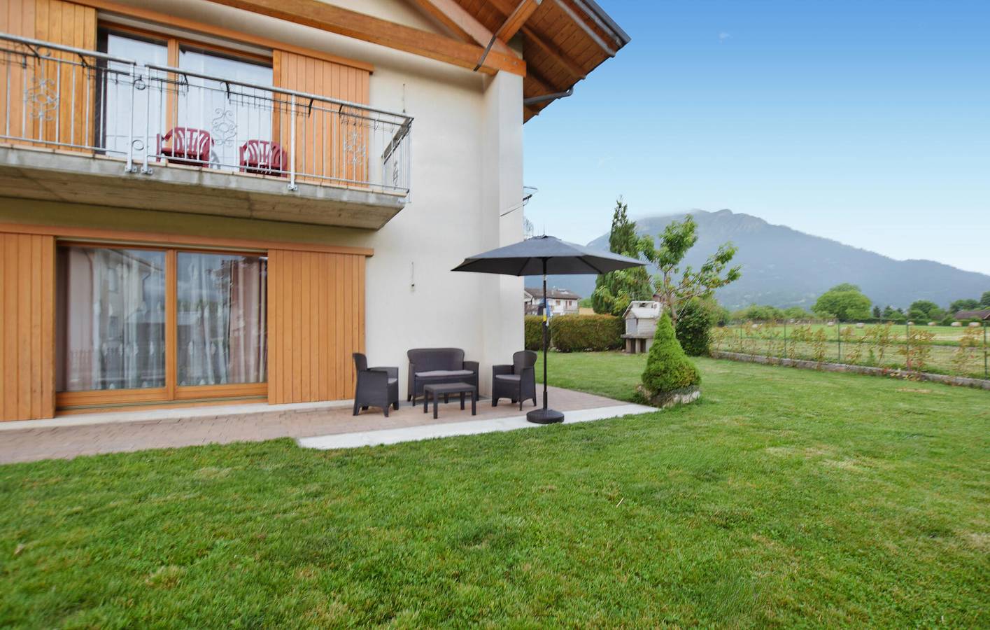 Ganze Ferienwohnung, Gemütlicher Rückzugsort in der Stadt mit WiFi, Terrasse und Parkplatz in Lamon in Lamon, Belluno Provinz