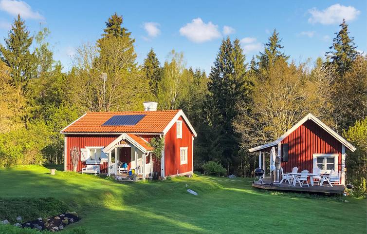 Ferienhaus für 8 Personen, mit Garten in Smaland - 2
