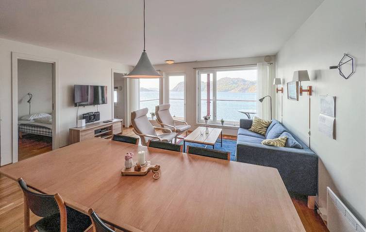 Ganze Ferienwohnung, Ferienwohnung für 7 Personen mit Terrasse in Korshamn, Lyngdal