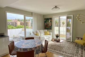 Gîte pour 4 personnes, avec balcon dans Chateau Et Parc Vallombrosa Cannes