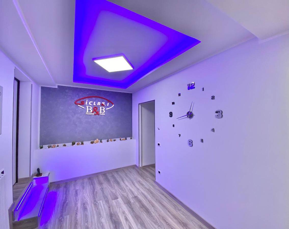 Siclari B&B-Rooms&Suite in Taurianova, Province de Reggio Calabria