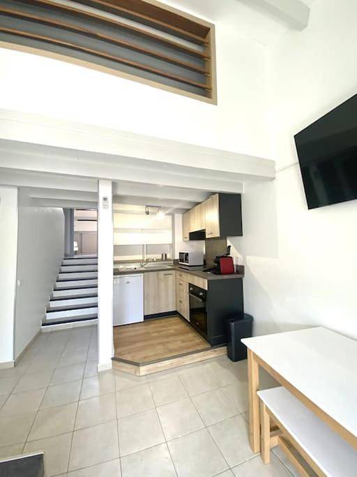 Appartement entier, Two-Bedroom Apartment in Aregno, Région de Calvi