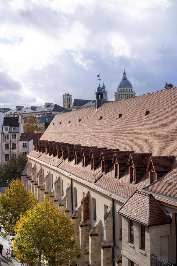 Hôtel pour 2 personnes, avec sauna ainsi que jardin et piscine, animaux acceptés dans Paradis Latin - 2