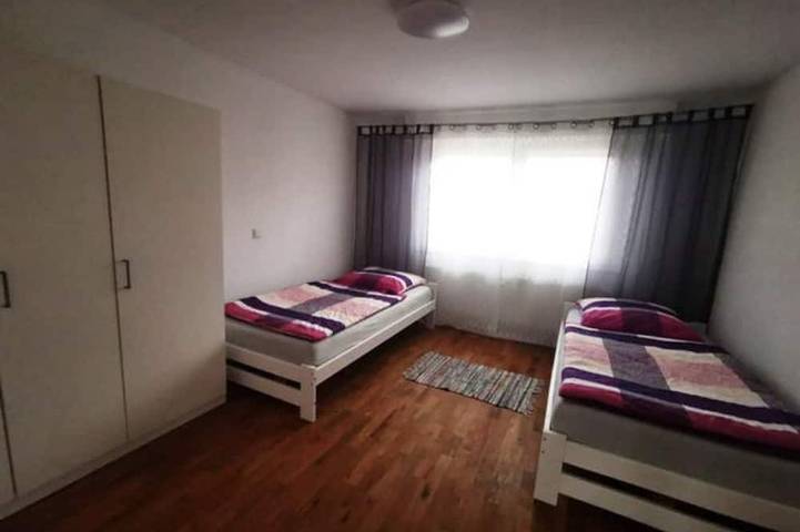 Ferienwohnung für 4 Personen, mit Balkon in Sinsheim - 2