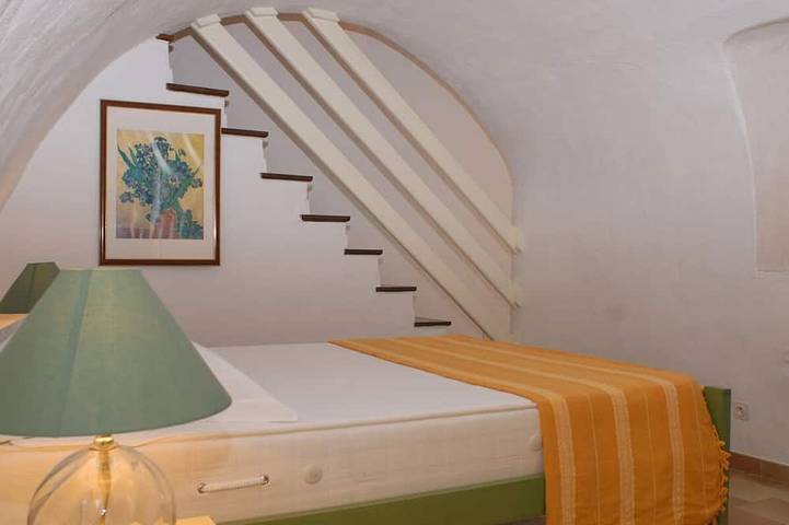 Location de vacances pour 3 personnes, avec jardin à Mons (Var) - 3