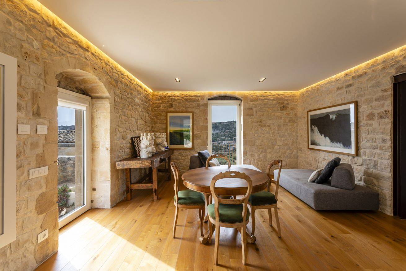 Entire apartment, Corten House in Modica, Ragusa Province