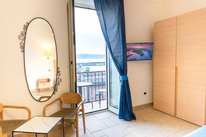 B&b per 2 persone, con balcone e panorama in Portici