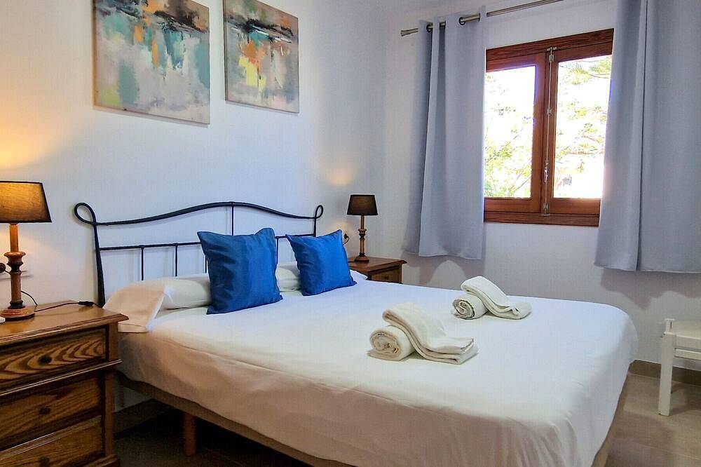 Villa con jardín a 150m de la playa in Playa de Muro, Muro