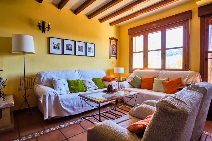 Casa rural para 6 personas, con vistas y terraza en Villamena - 4