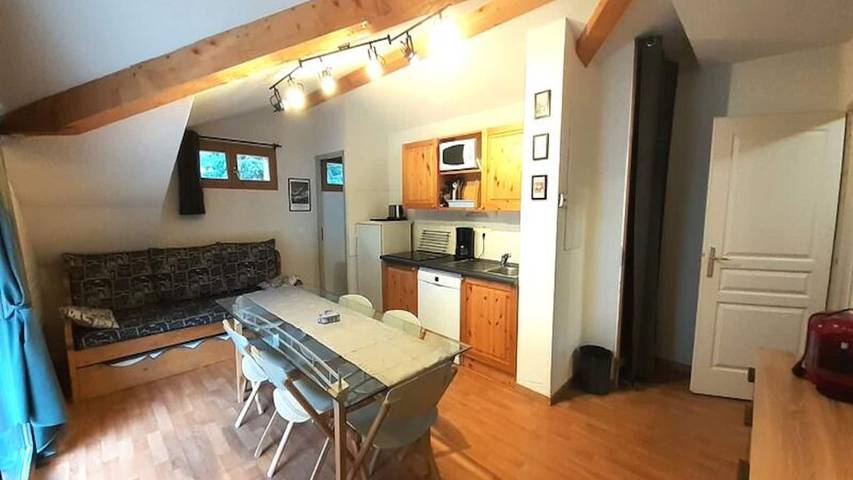 Chalet pour 9 personnes, avec balcon, animaux acceptés dans Valfréjus