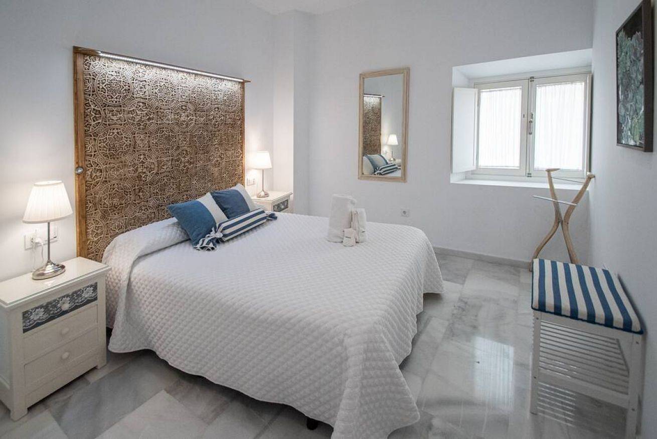 Entire apartment, Apartamento Animalia in Cadiz Old Town, Cádiz