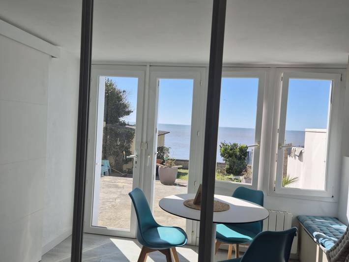 Appartement de vacances pour 3 personnes, avec vue sur l’océan et balcon/terrasse