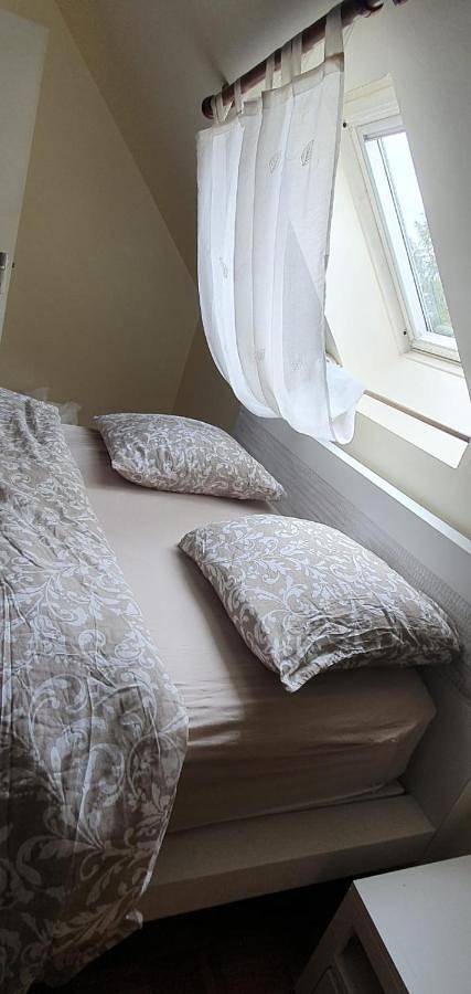 Double Room in Montataire, Oise