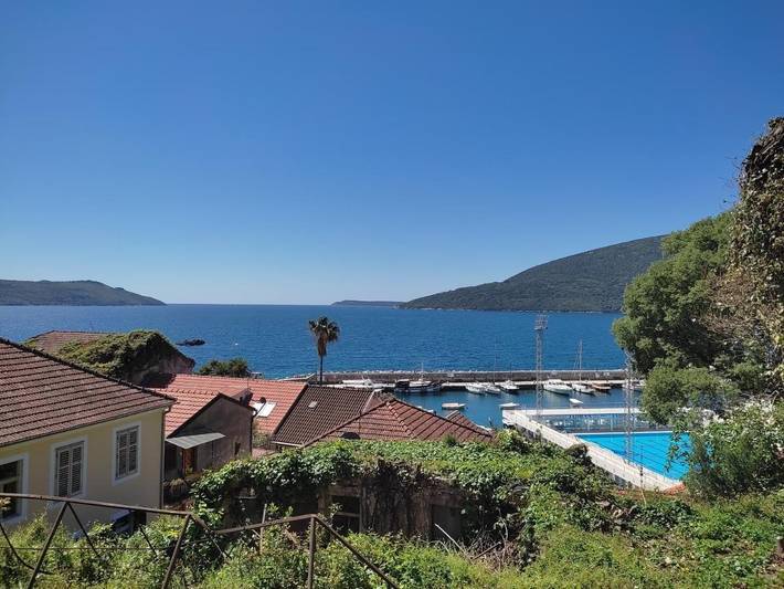 Apartament wakacyjny dla 7 osób, z Balkon i Taras oraz Widok w Herceg Novi