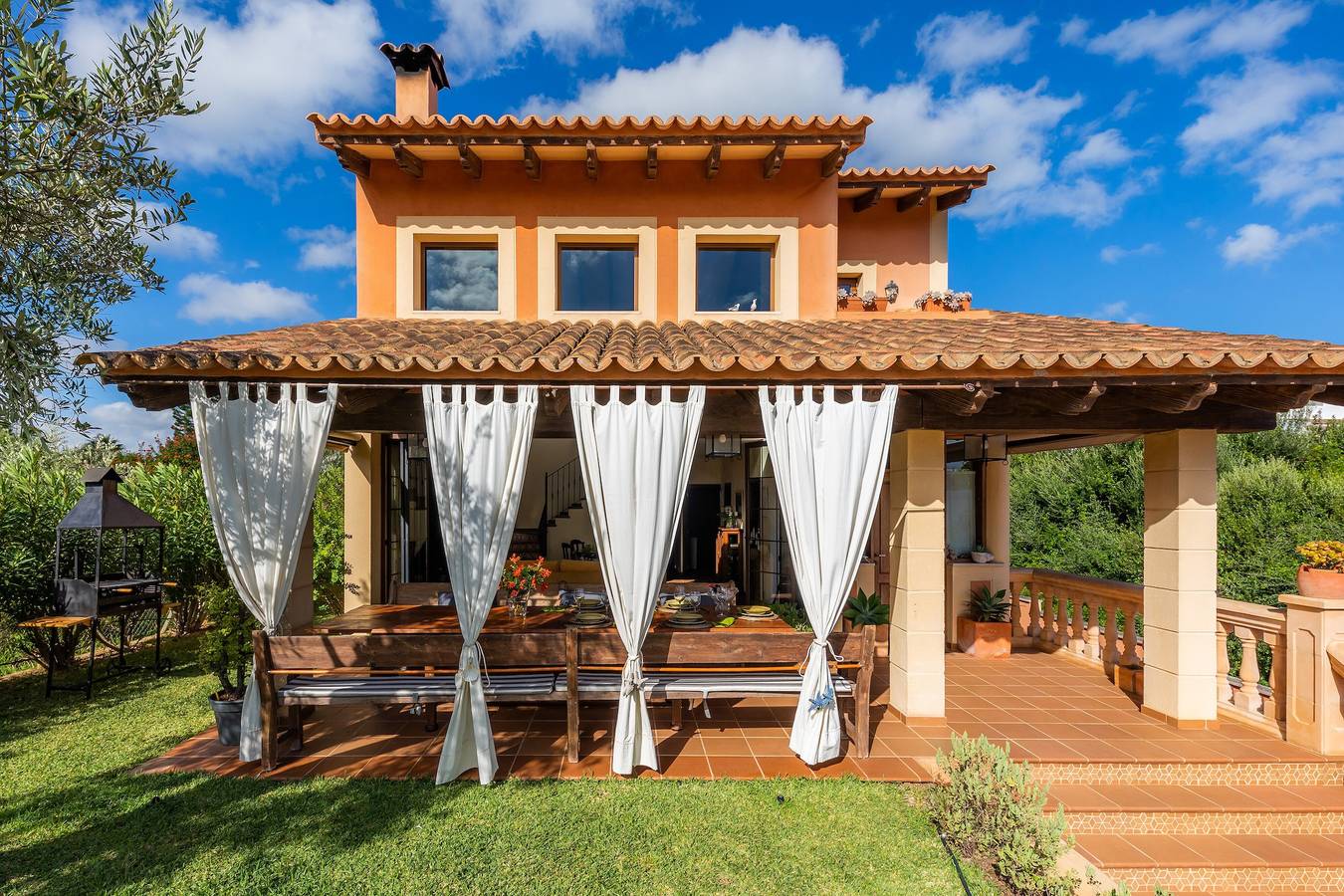 Holiday Home "Estrella" with Sea View, Mountain View, Garden in Playa Son Serra de Marina, Santa Margalida