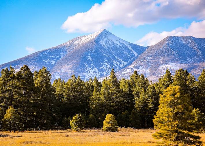 Vacation rental for 4 people, with balcony and pool as well as sauna and hot tub in Flagstaff