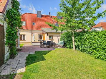Ferienwohnung für 6 Personen, mit Garten und Terrasse an der Müritz